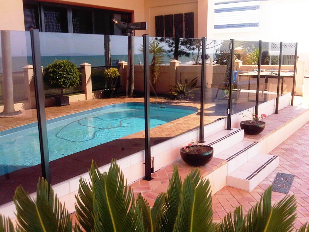 glass-pool-fencing-16