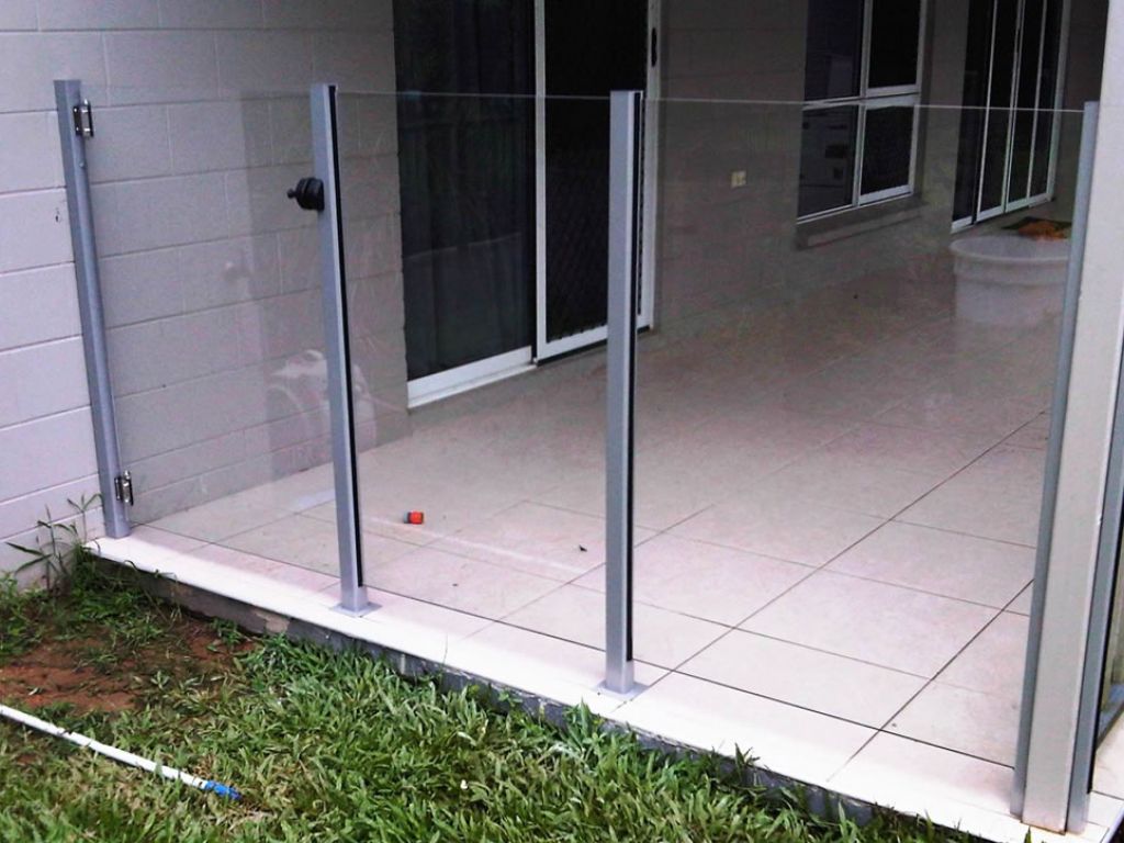 glass-pool-fencing-18