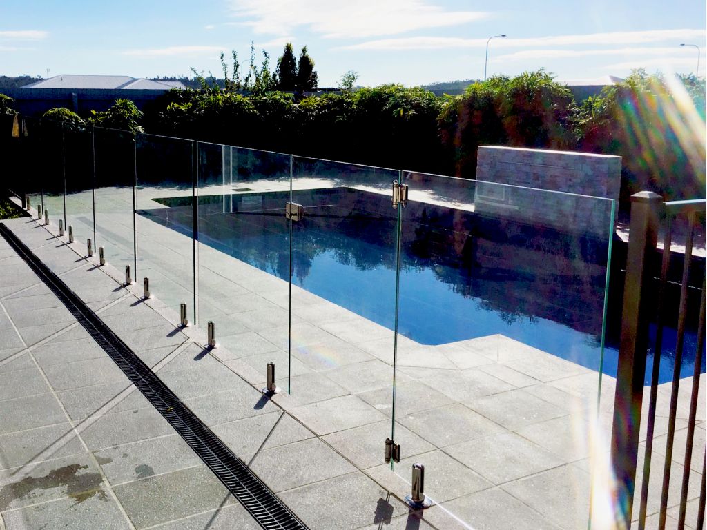 glass-pool-fencing-20