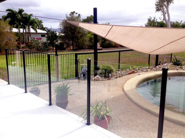 glass-pool-fencing-34