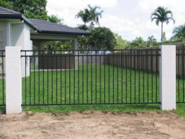 aluminium-pool-fencing-12