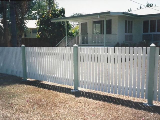 timber-fencing-11